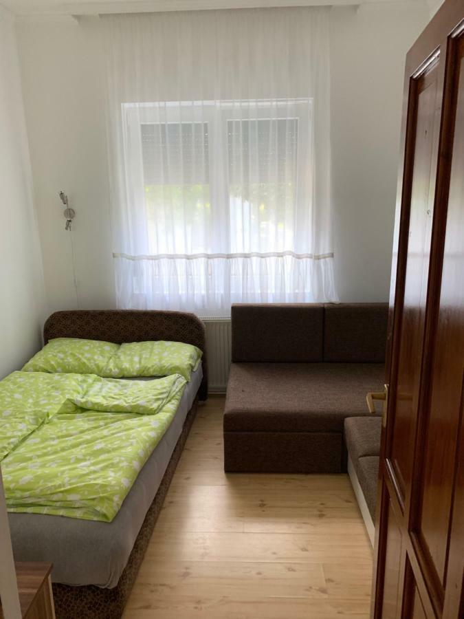 Viktor Apartmanhaz زاماردي المظهر الخارجي الصورة
